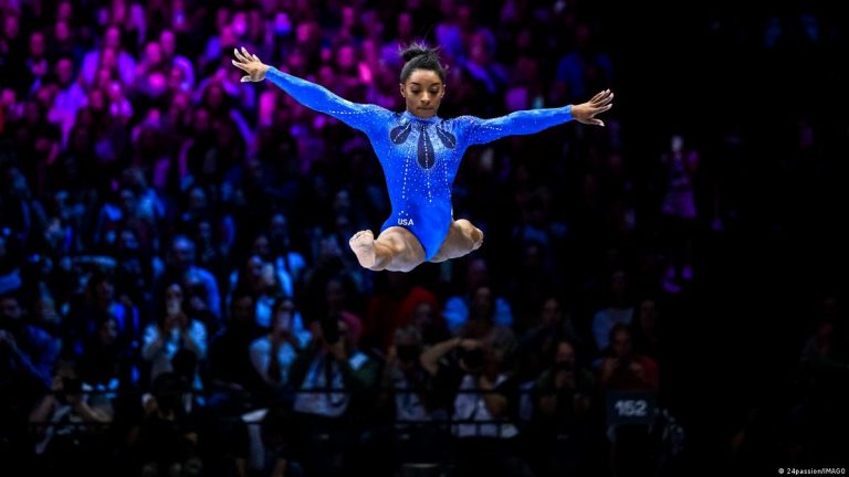 simone biles