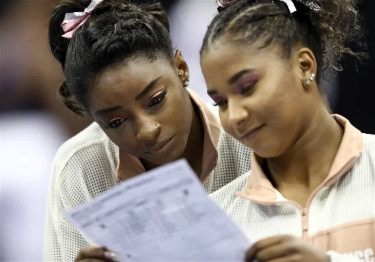 simone biles