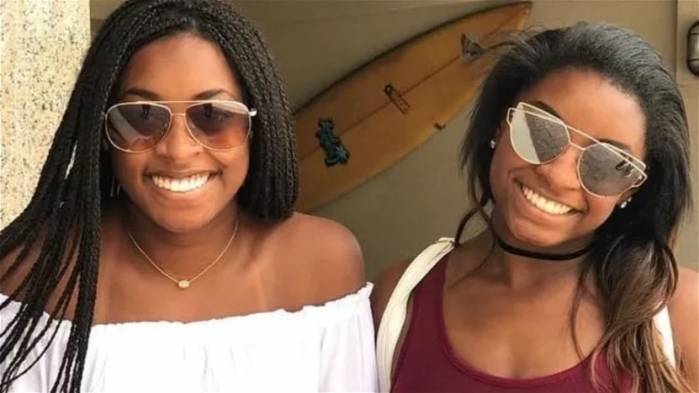 simone-biles and sister